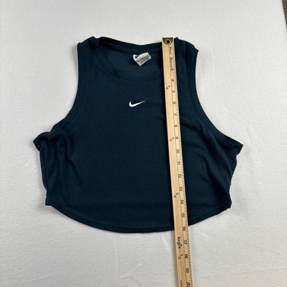 Nike Blue Cropped Tank Top Women’s Size M Athletic Workout Athleisure - Picture 5 of 6